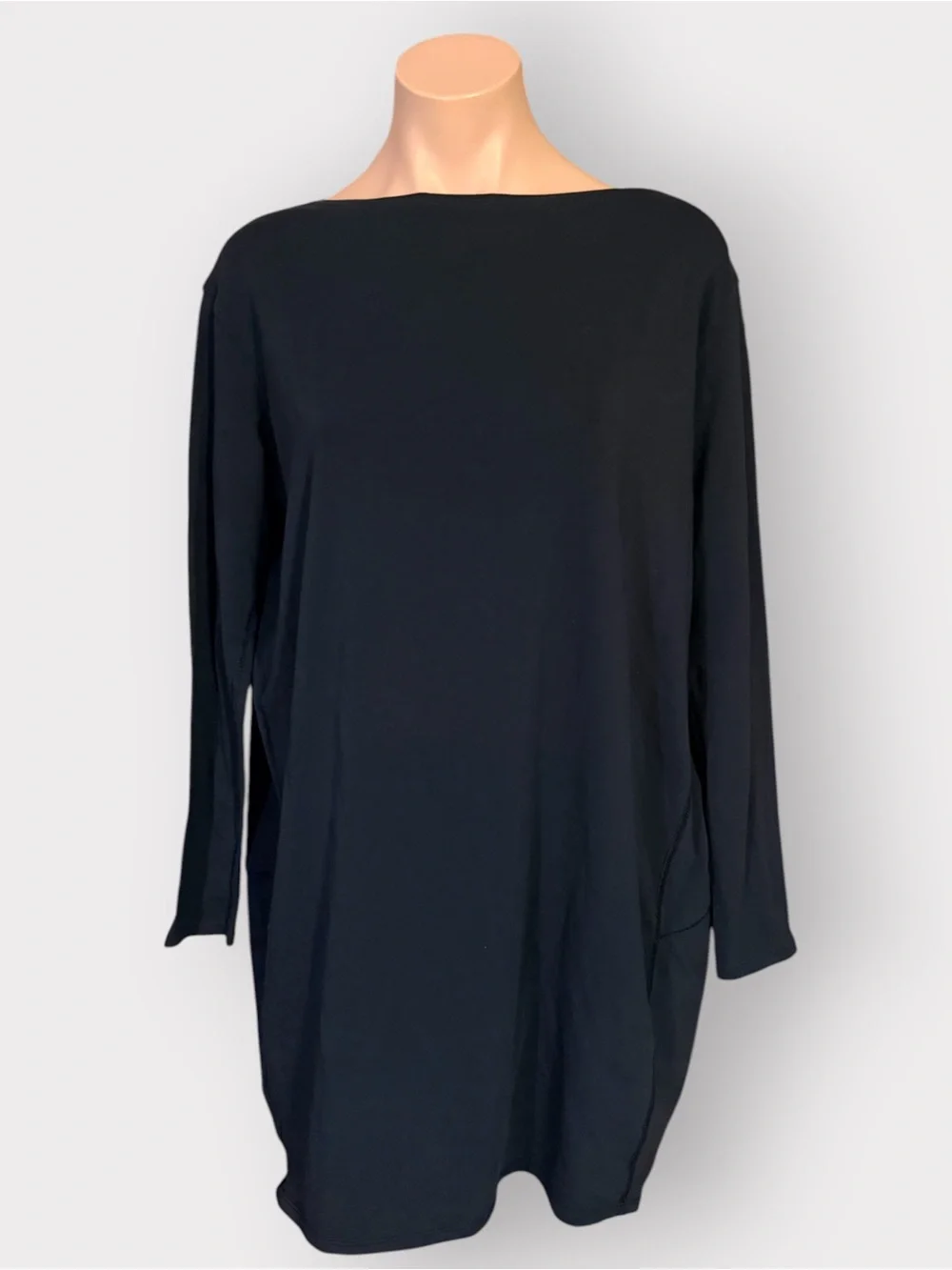 ⁠Lululemon Womens Black Back In Action Long Sleeve Mini Dress Tunic Dress⁠